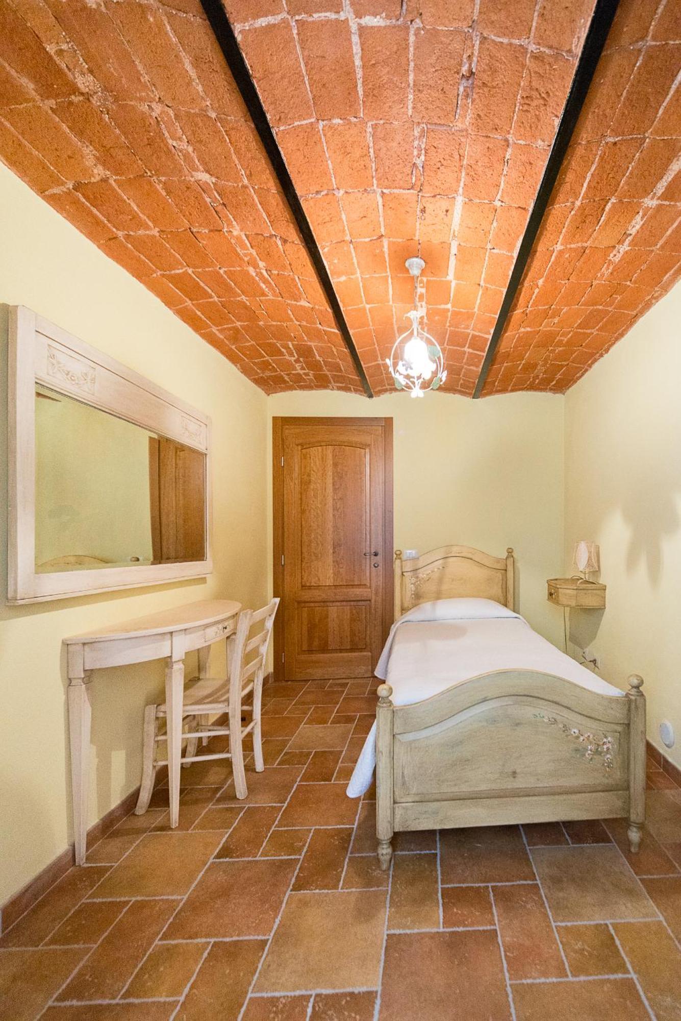 Domus Amica Bed & Breakfast Lu (Piedmont) Екстериор снимка